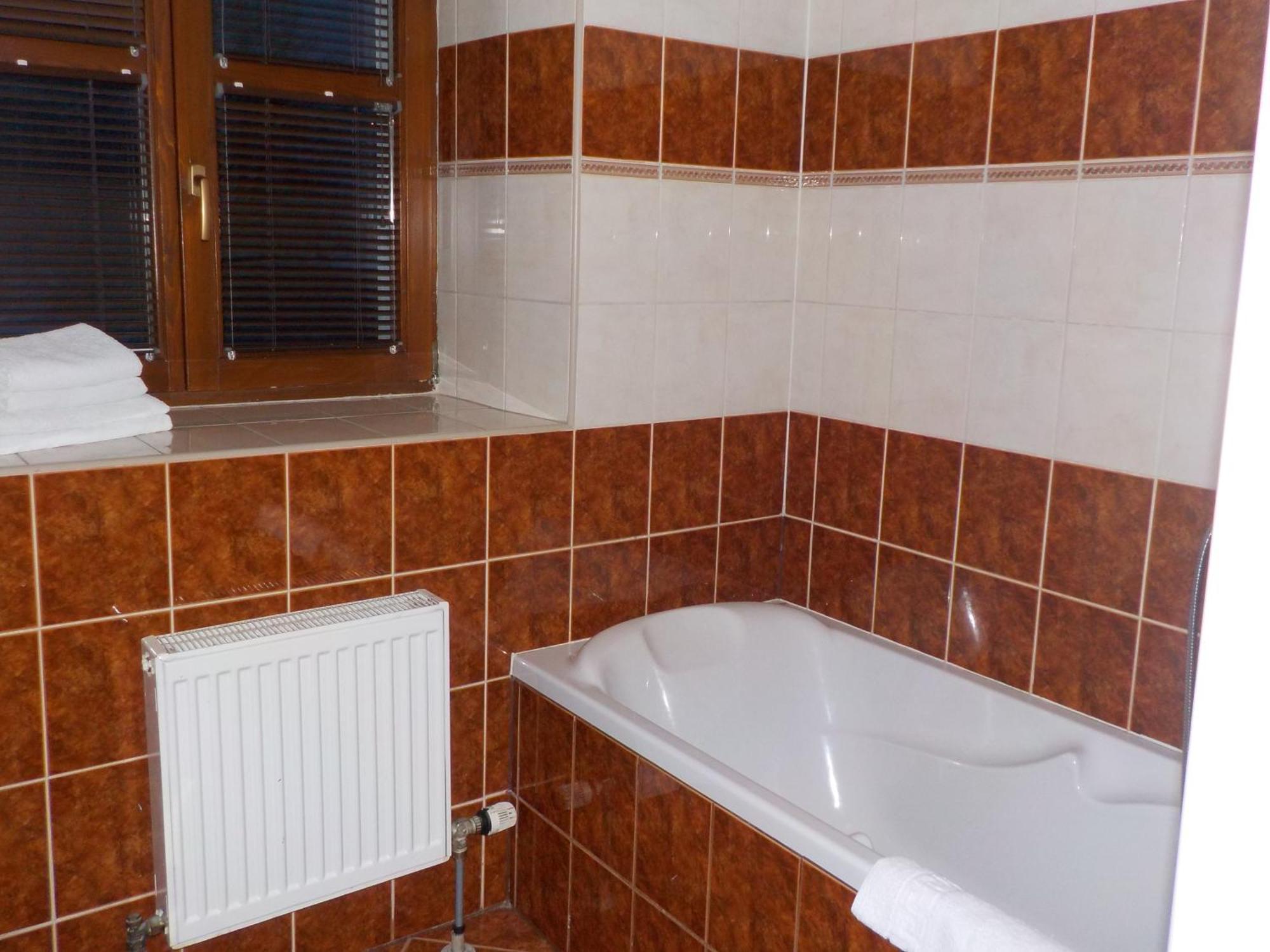 Hotel Krivan Kysucke Nove Mesto Номер фото