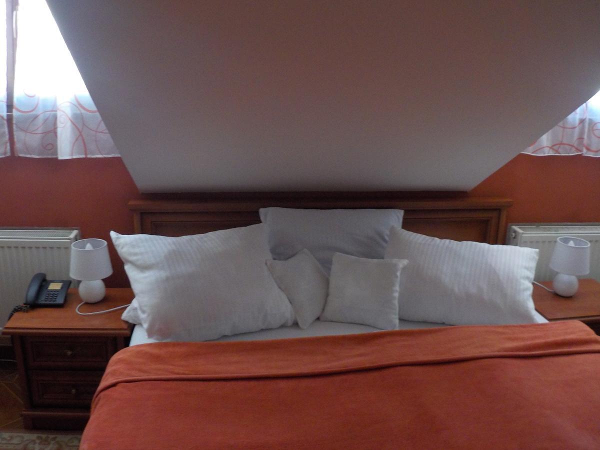 Hotel Krivan Kysucke Nove Mesto Номер фото